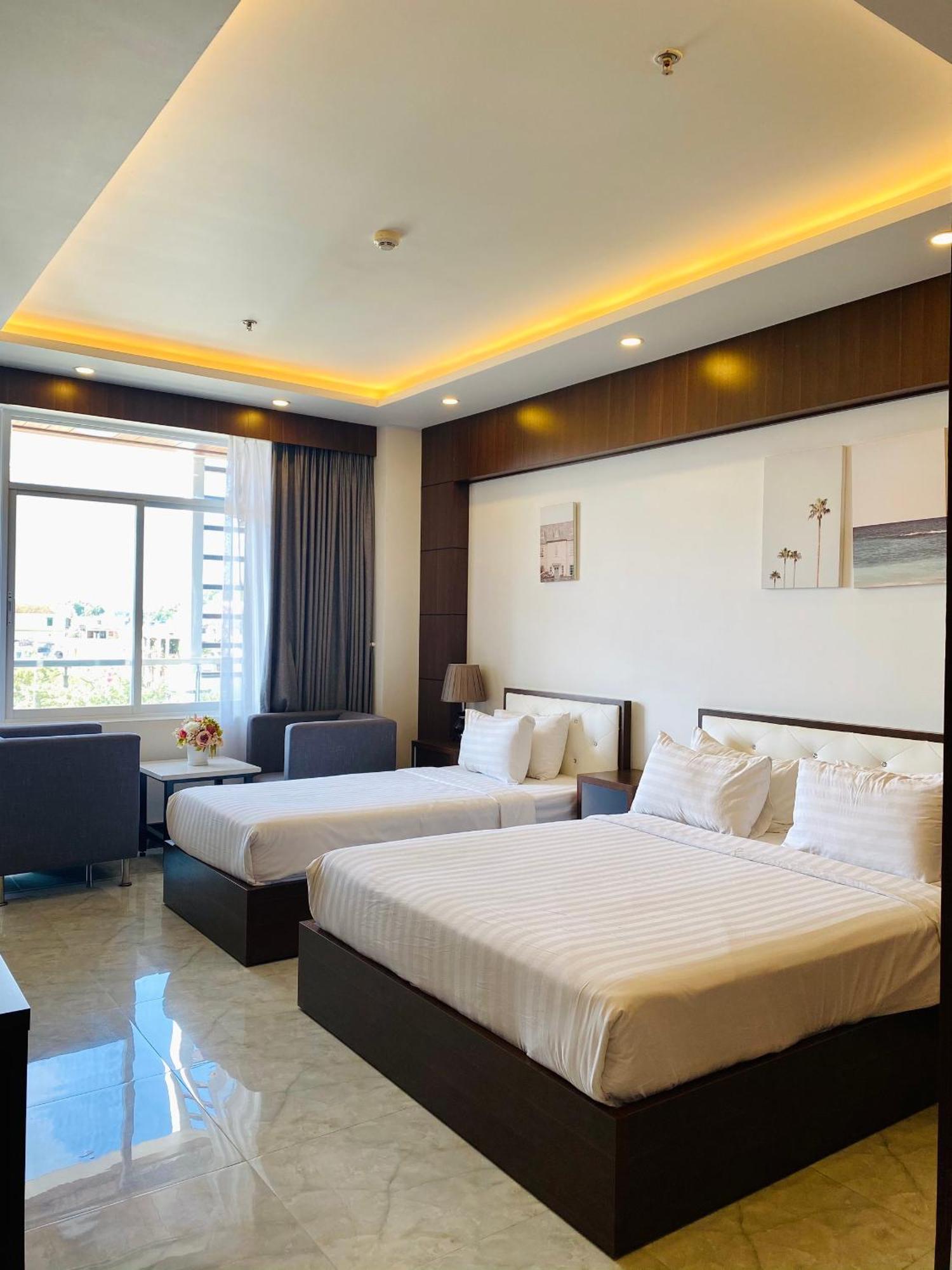 Quoc Thanh Hotel Long Khanh Exterior foto